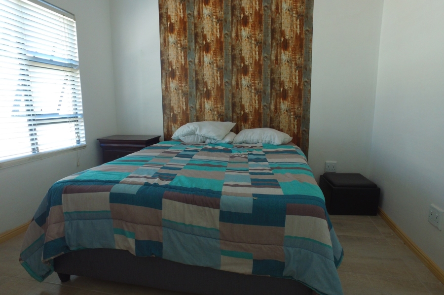 2 Bedroom Property for Sale in Franskraal Western Cape
